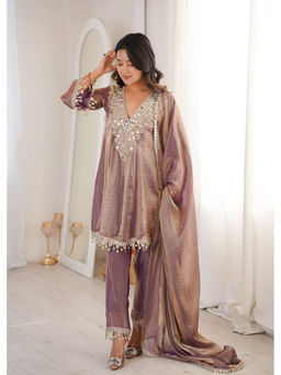 Mirraw - Purple Embroidered Silk Blend Regular Kurta with Pant and Dupatta