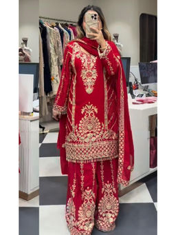Mirraw - Red Embroidered Silk Blend Regular Kurta with Palazzo and Dupatta