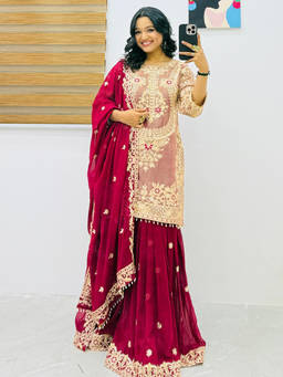 Mirraw - Pink Embroidered Silk Blend Regular Kurta with Palazzo and Dupatta