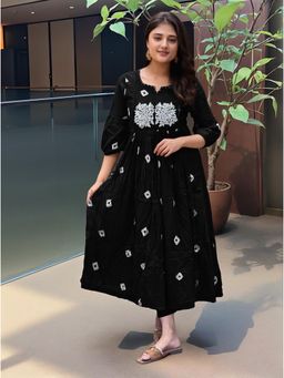 Gahan - Womens Viscose Rayon Anarkali Embroidered with Pant - Black