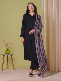 Gahan - Womens Viscose Rayon Straight Solid Kurta with Pant & Dupatta - Black