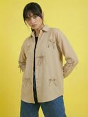 Beige color option, Currently selected