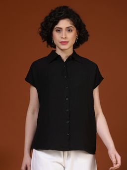 FITHUB - Women Black Solid Oversized Fit Casual Shirt