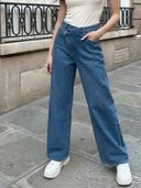 Blue color option, Currently selected