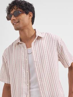 HIGHLANDER - Men White Cotton Relaxed Fit Shirt