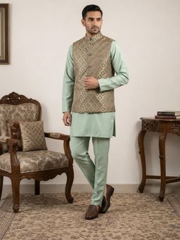 Jompers - Green Men's Woven Design Silk Blend Kurta with Pyjama and Nehru Jacket