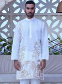 White color option, Currently selected