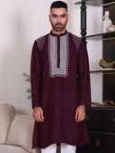 Burgundy color option, Currently selected