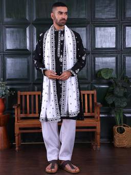 MANQ - Men Ethnic Motif Sequinned Embroidered Black Kurta With Salwar and Dupatta