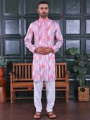 Pink color option, Currently selected
