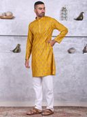 Yellow color option, Currently selected