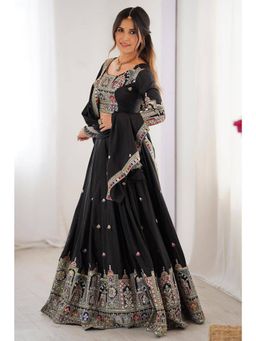 NEEL ART - Black Embroidered Silk Blend Unstiched Lehenga with Choli and Dupatta