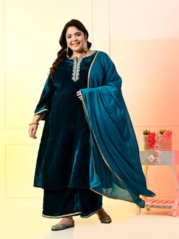 Desi Noor - Plus Size Firozi Velvet Kurta Pant with Dupatta (Set of 3)