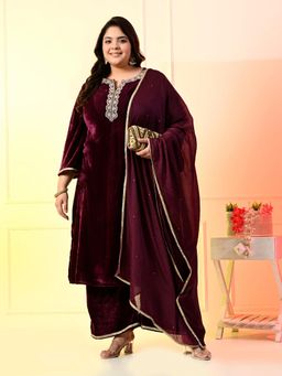 Desi Noor - Plus Size Wine Velvet Kurta Pant with Dupatta (Set of 3)