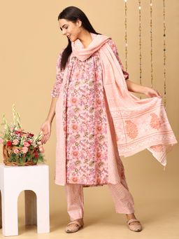 The Mom Store - Peachy Affair Maternity and Nursing Kurta with Pant and Dupatta (Set of 3)