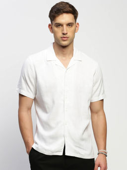 SHOWOFFFF - Mens Short Sleeves Solid White Slim Fit Comfort Shirt