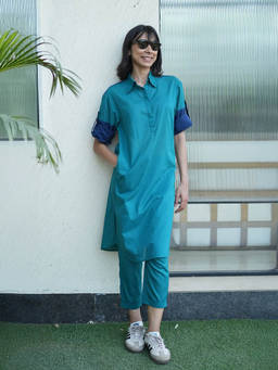 SURMA - Women's Teal Cotton Solid Kurta and Pant