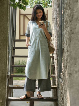 SURMA - Women's Grey Cotton Solid Kurta and Pant