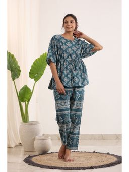 SAY - Teal Color Printed Women Pure Cotton Top & Pyjama Night Suit (Set of 2)