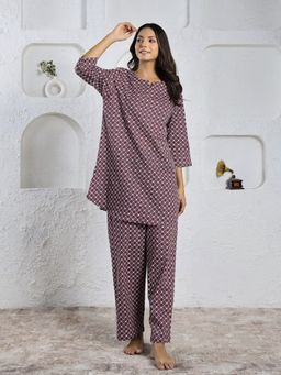 SAY - Maroon Color Printed Women Pure Cotton Kurti & Pyjama Night Suit (Set of 2)