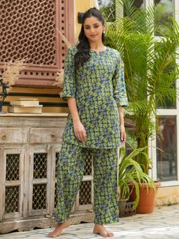 SAY - Green Color Printed Women Pure Cotton Kurti & Pyjama Night Suit (Set of 2)