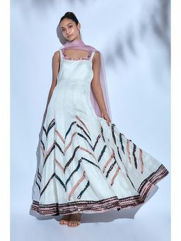 Nirmooha - White Organza Round Neck Embroidered Anarkali Kurta With Dupatta