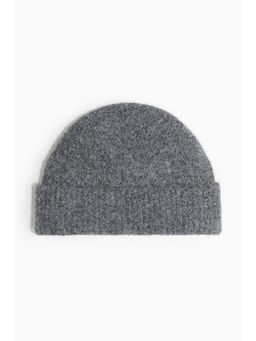 H&M - Men Grey Knitted Beanie