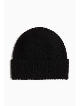 H&M - Men Black Fluffy Beanie