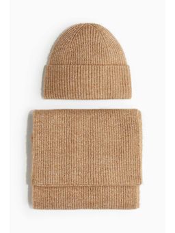 H&M - Men Beige 2-Piece Knitted Scarf And Beanie Set
