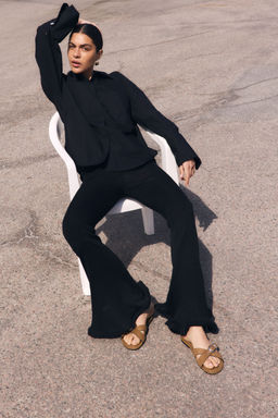 H&M - Women Beige Crossover-Strap Sandals