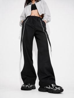 MIXT by Nykaa Fashion - Womens Colorblock Black Wide Leg High Rise Trouser