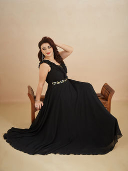 Miss Chase - A+ Curve Collection Plus Size Womens Black Embroidered Maxi Dress