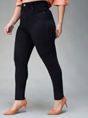 Black color option, Currently selected