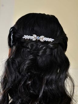Voylla - Royal Romance Elsa Hair Comb Pin