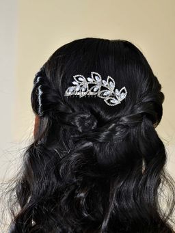 Voylla - Royal Romance Maitea Hair Comb Pin