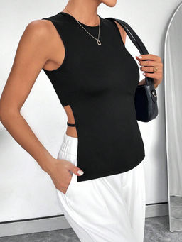 Outzidr - Black Sleeveless Round Neck Back Strap Top