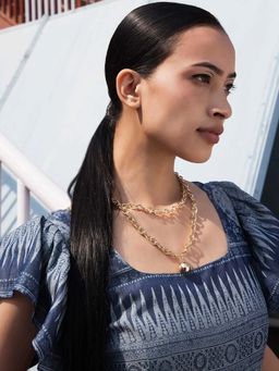 Rhea - Hebe Gold Chain Pendant Necklace