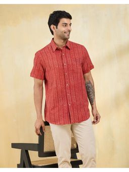 Fabindia - Men Red Cotton Collar Neck Abstract Printed Shirt