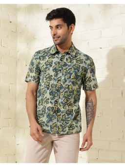 Fabindia - Men Green Cotton Collar Neck Abstract Printed Shirt