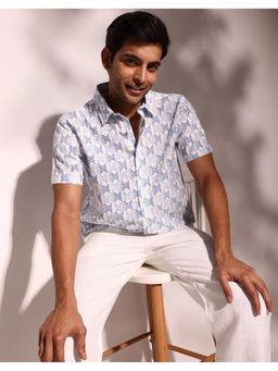 Fabindia - Men White Cotton Collar Neck Abstract Hand Block Shirt