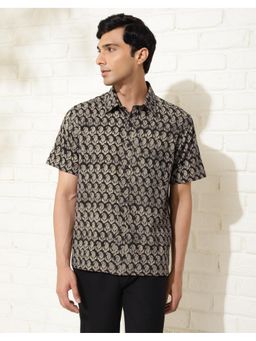 Fabindia - Men Black Cotton Collar Neck Printed Kalamkari Shirt