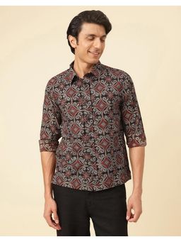 Fabindia - Men Maroon Cotton Collar Neck Printed Shirt