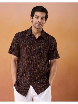 Fabindia - Men Brown Cotton Collar Neck Abstract Printed Shirt