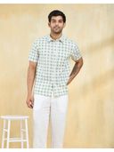 White color option, Currently selected