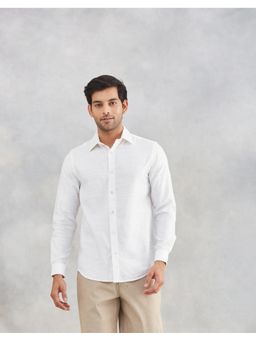 Fabindia - Men White Viscose Collar Neck Solid Woven Shirt