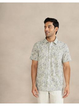 Fabindia - Men White Cotton Collar Neck Hand Block Shirt