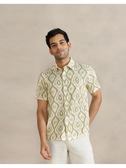 Fabindia - Men Off White Cotton Collar Neck Printed Ikat Shirt