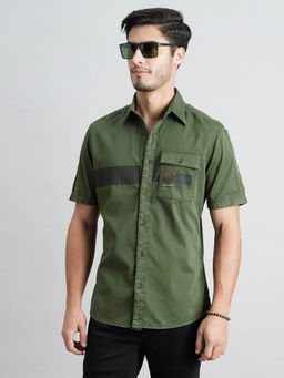 ROOKIES - Men Green Half Sleeves Slim Fit Cotton Spandex Solid Shirt