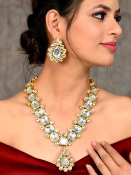 Silvermerc Designs - Gold Plated Heavy Kundan Jewellery Set