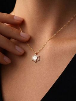 Miss Highness - 925 Sterling Silver Flower Pendant Necklace with White Stone for Women